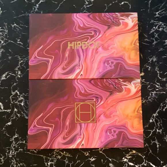 🍒🍒 Zion HipDot Vegan Eyeshadow Palette - Picture 6 of 8